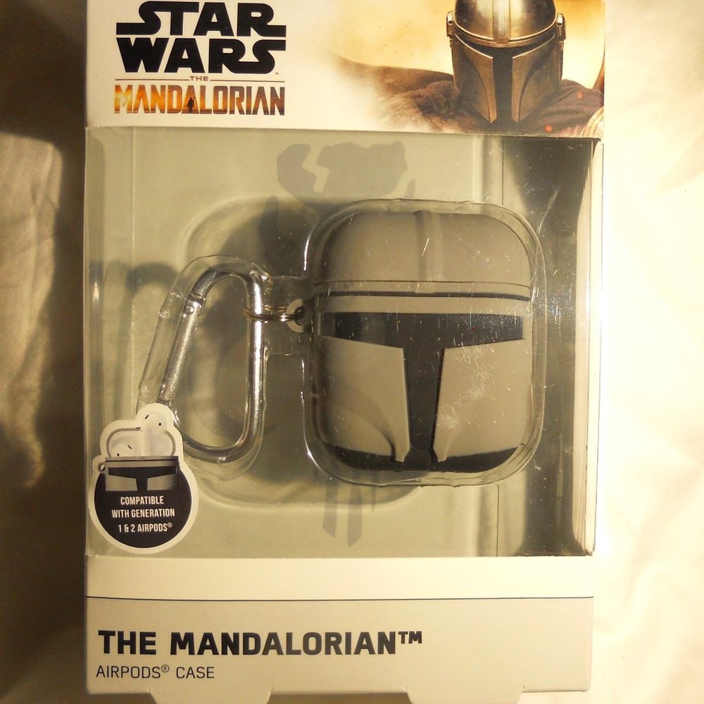 Apple iPod Airpod Star Wars The Mandalorian Case Disney G1/2 Silicone Beskar NIB